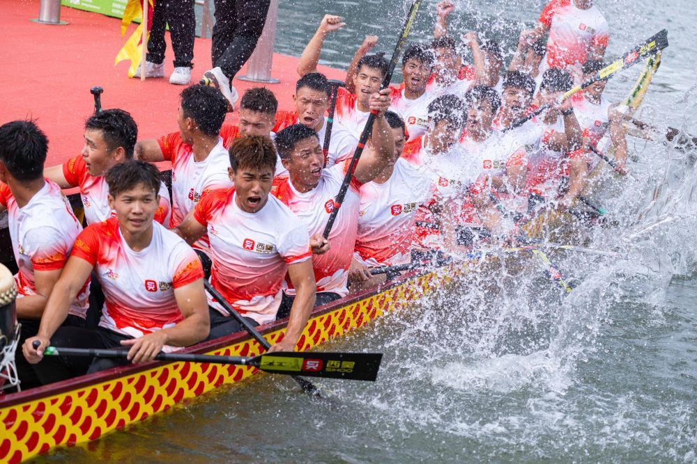 澳门端午:南湾湖畔奏响文体双重奏 澳门端午:南湾湖畔奏响文体双重奏
