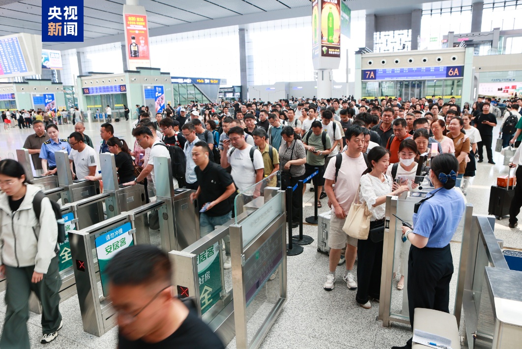 长三角铁路今天计划增开旅客列车93列 预计发送旅客249万人次