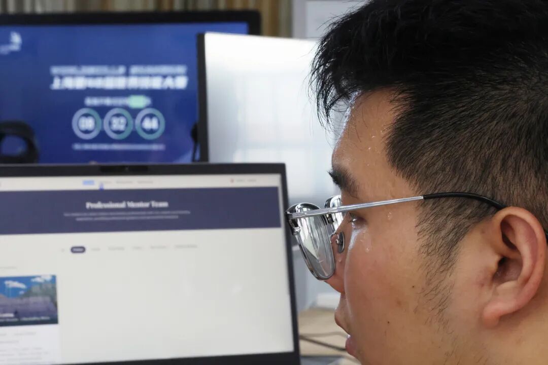这群没有走高考之路的00后，为何被大厂抢着要？