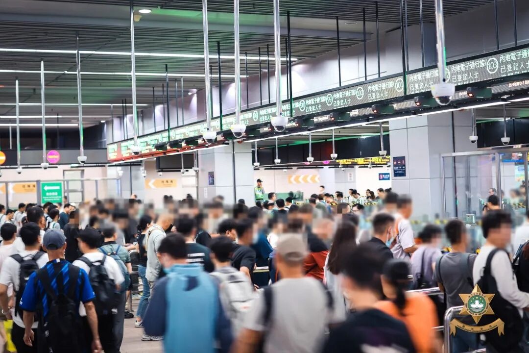 今年入境澳门旅客突破2000万人次 今年入境澳门旅客突破2000万人次