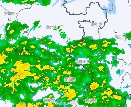 铁路南京站:因强对流天气影响,对6月22日南京站始发的T151次等列车采取临时停运措施 铁路南京站:因强对流天气影响,对6月22日南京站始发的T151次等列车采取临时停运措施