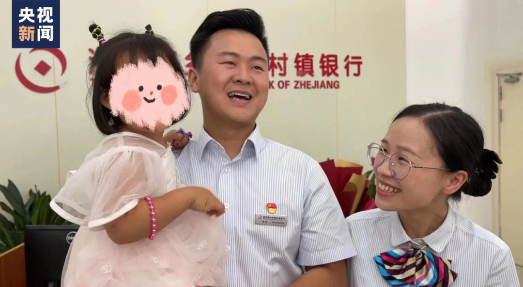 四年前徒手接住坠楼女童的他,又救了一个孩子! 四年前徒手接住坠楼女童的他,又救了一个孩子!