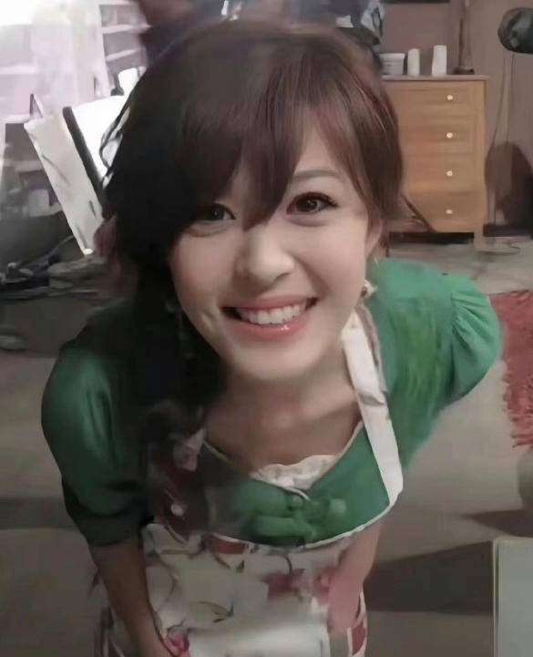 女演员被“农村假婆家”持续骚扰?平台通报:账号系仿冒,已无限期封禁 女演员被“农村假婆家”持续骚扰?平台通报:账号系仿冒,已无限期封禁