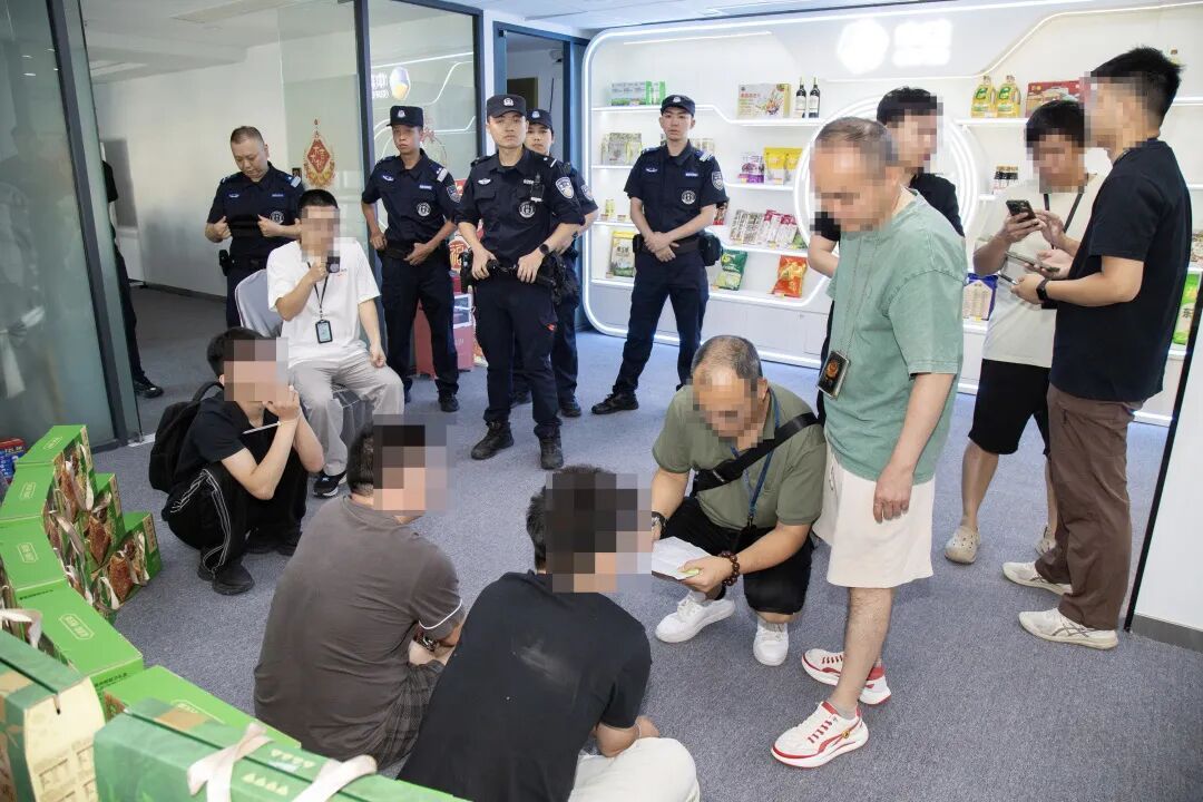 卖了500多万元，出厂价仅几毛钱！上百人受骗，广州警方：7家店抓了120人