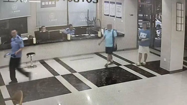 拒接电话也要拦！江岸民警守住爹爹5万养老钱