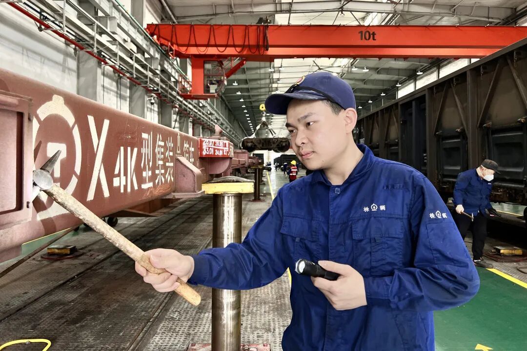 有颜值更有实力！“00后”小伙儿破格晋升！