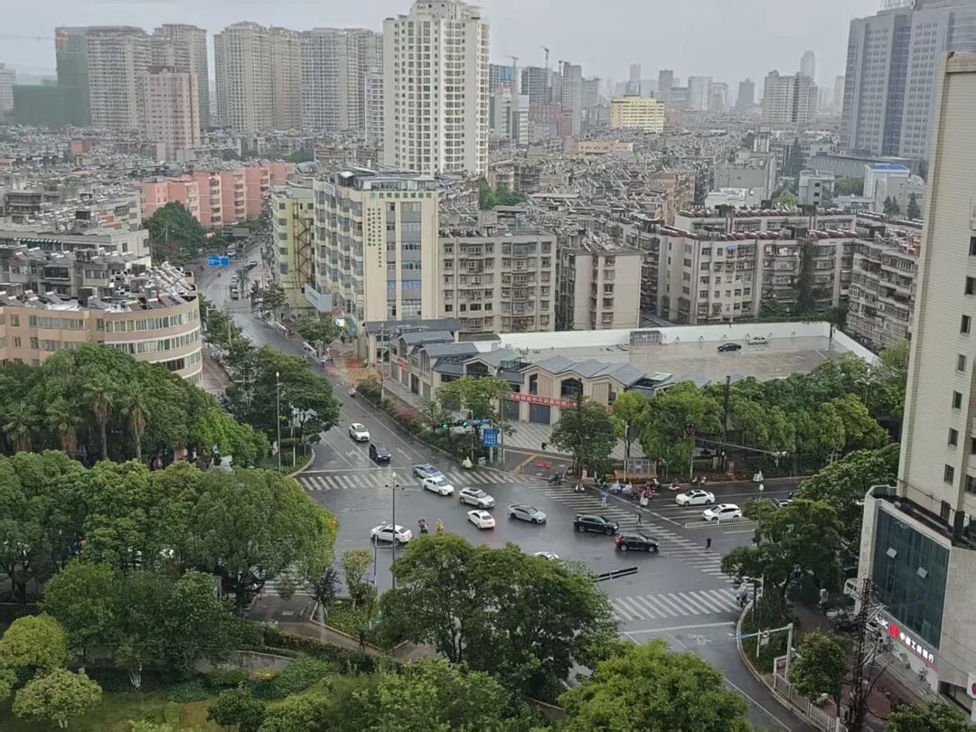 暴雨、大暴雨来了！云南连发44条预警！