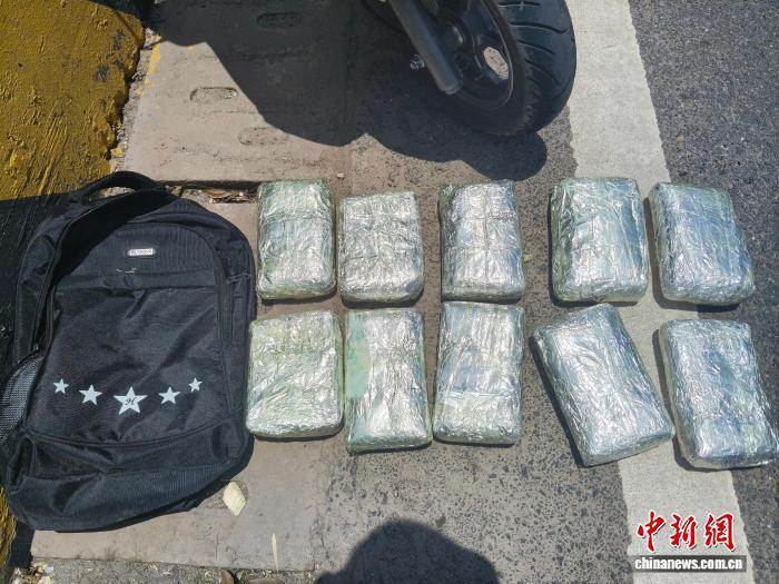 边境缉毒警的“勋章”：伤痕之下，是无声的坚守