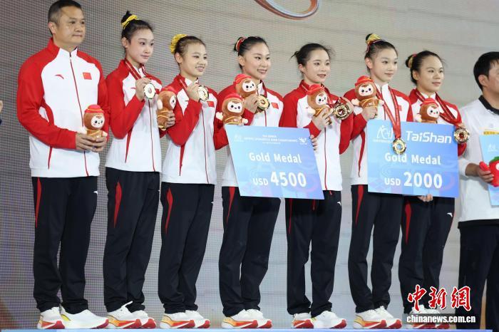 中国队夺得亚洲体操锦标赛女子团体和个人全能冠军