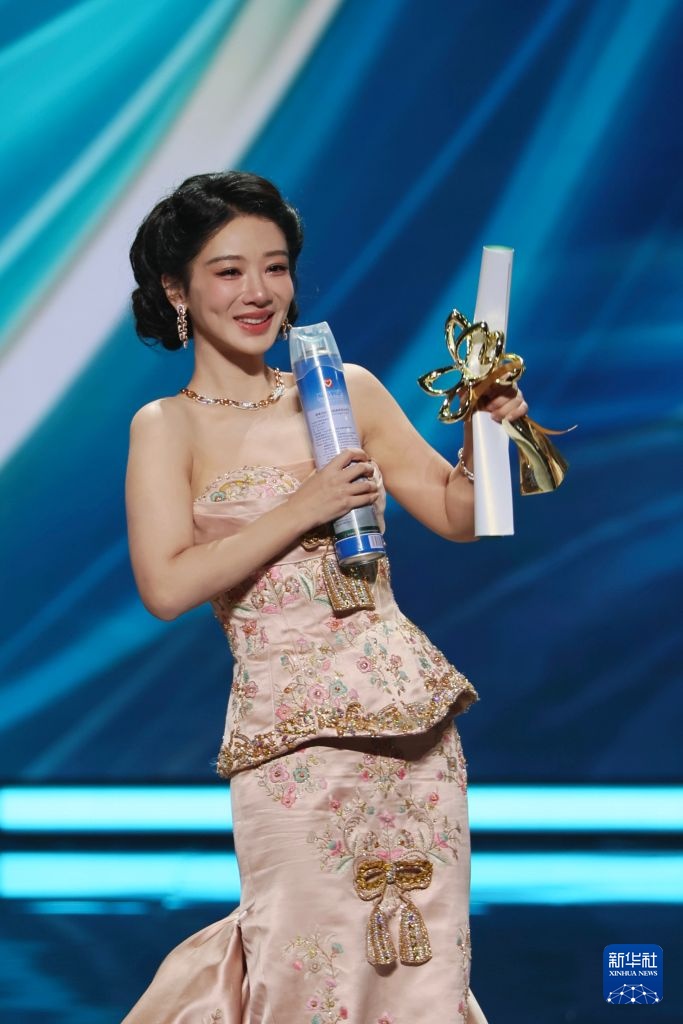 上海电视节揭晓白玉兰奖