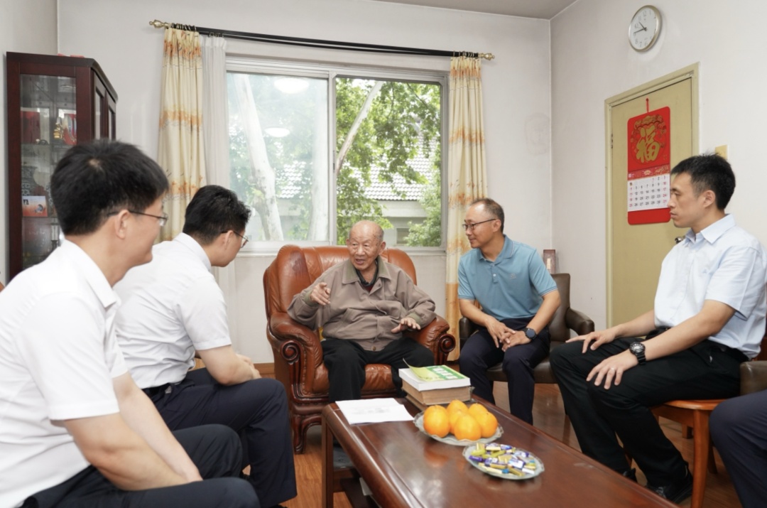 去世前23天，“钢铁院士”崔崑提交了最后一版书稿