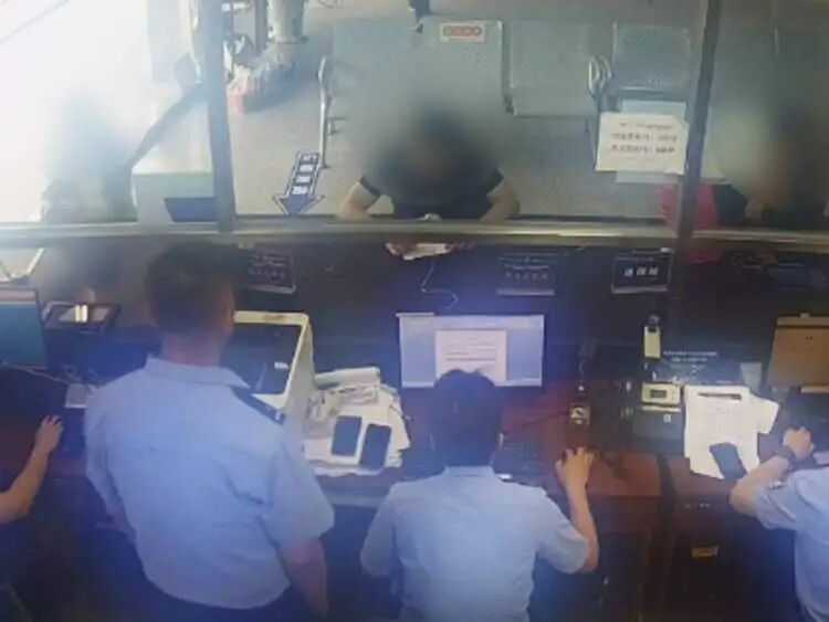 十万火急！男子弄丢表弟20万结婚礼金，捡拾者惊呆：以为不要了...