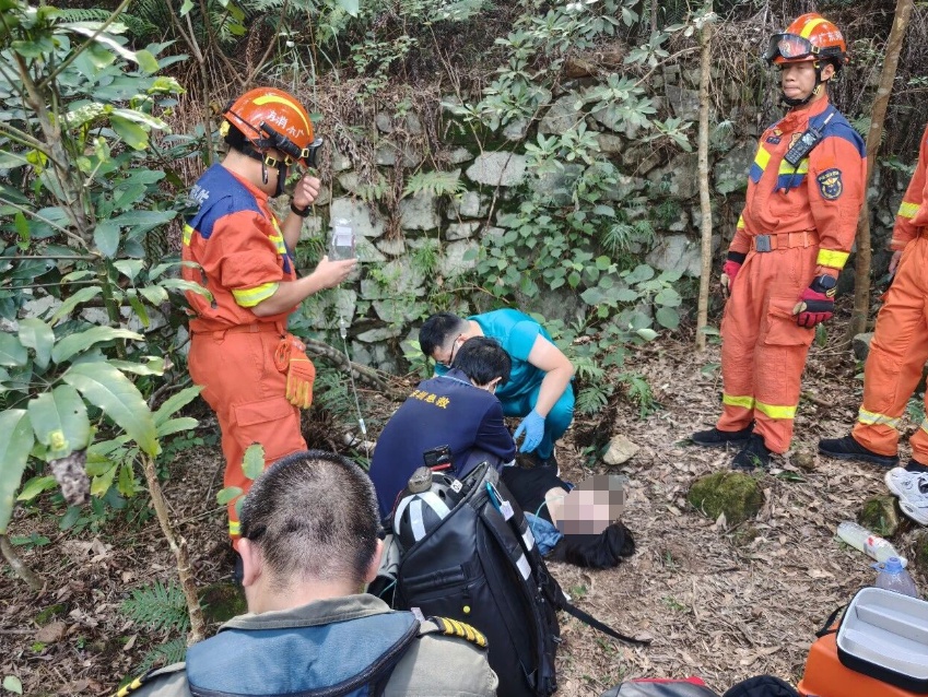 女子登山昏迷被紧急送上直升机！这种病死亡率超50%，千万要注意→