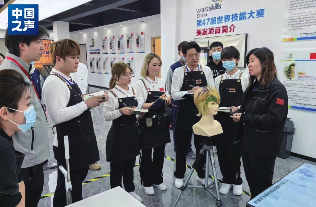 从建筑小工到世界冠军，他只用了6年！