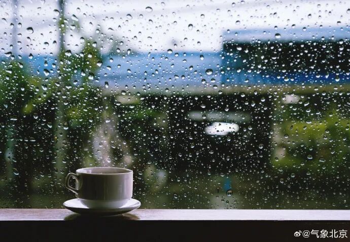 北京今晚自西向东有雷雨 明起连续8天有雨
