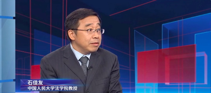 赔偿近30万！外卖骑手私自改装电动车电池充电时引发火灾，致12辆车受损……