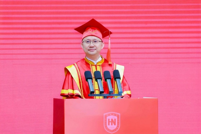 这些大学校长的毕业寄语，哪句戳中了你？