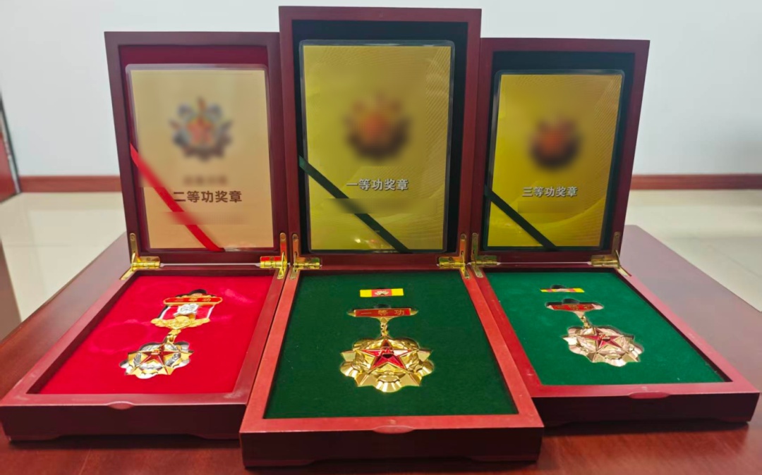 “再敢查下去，下一个就是你儿子！”缉毒警察透露曾收到恐吓信，还被毒贩“标价”悬赏