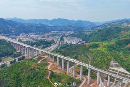 西十高铁6月30日正式通车