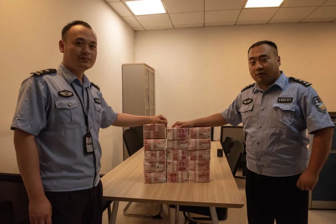 男子伪装“优质男友”诈骗女友，套现150万失联，警方：男子已被刑拘