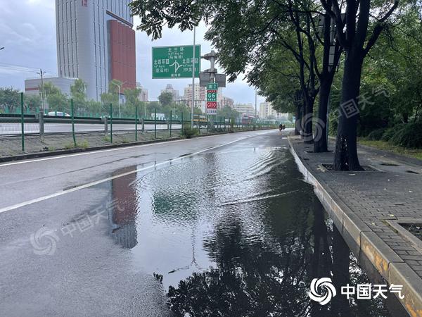 未来三天北京雷阵雨频繁 气温逐渐上升体感闷热