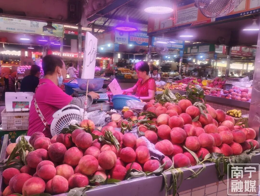 多品种桃子集中上市，怎么吃更健康？