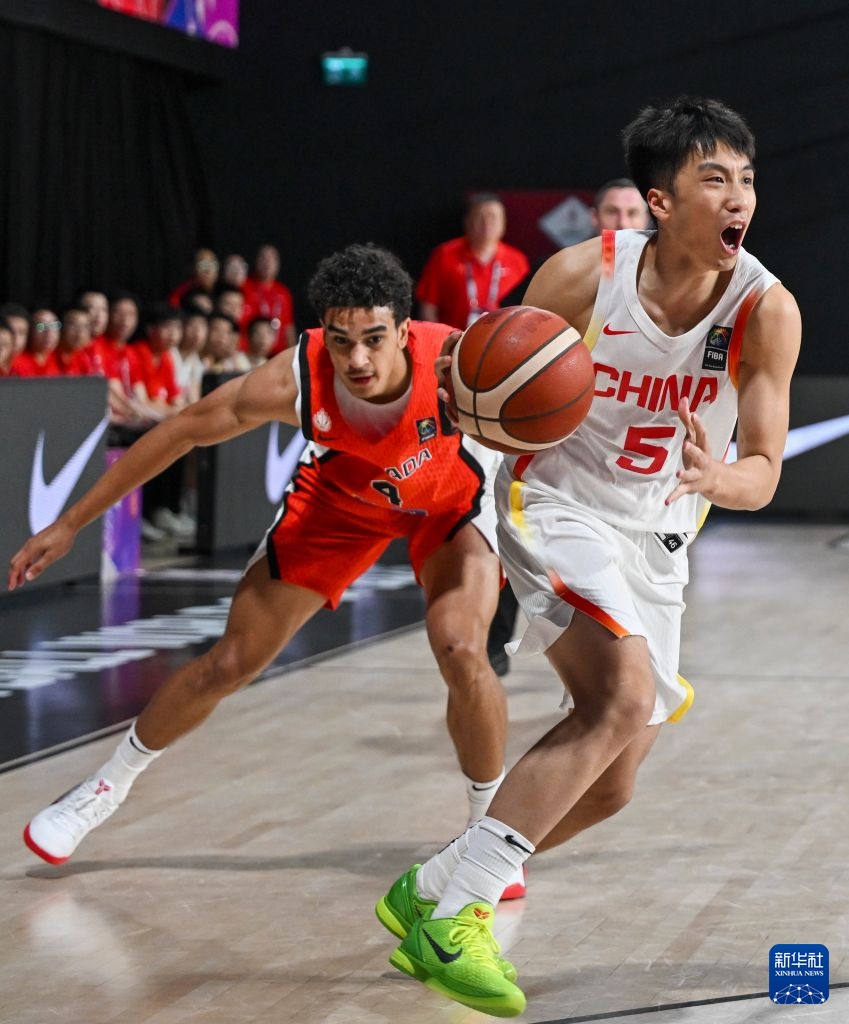 男篮U17世界杯小组赛：中国队负于加拿大队