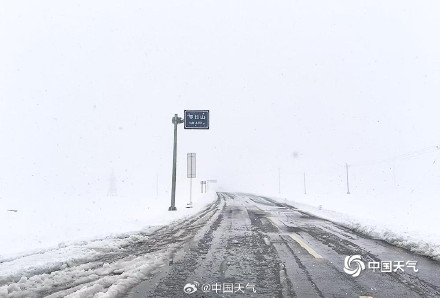 7月青海一些地方还在下雪 7月青海一些地方还在下雪