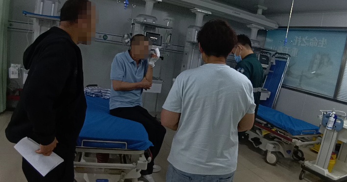 争分夺秒抢时间！交警护送断指伤者就医