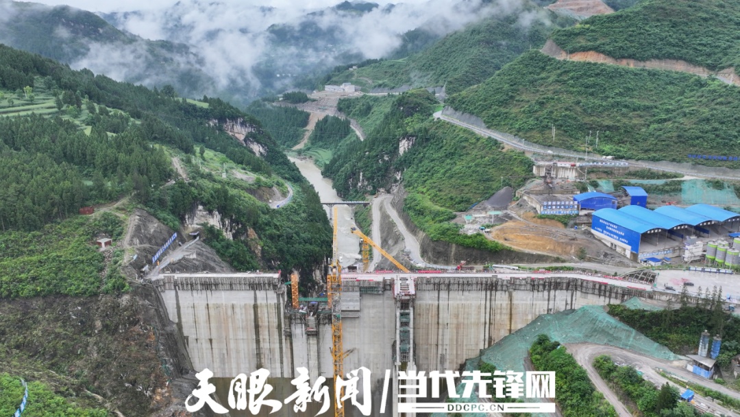 贵州一国家重大水利工程顺利封顶！