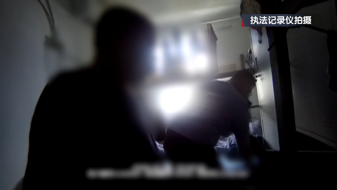 北京警方刑拘1名男子! 北京警方刑拘1名男子!