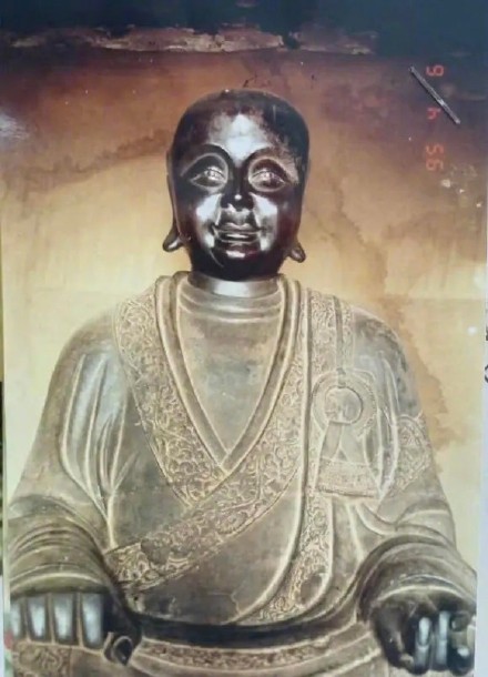 北京市文物局回应观复博物馆疑似收藏被盗佛像：正在核查，将进一步比对文物特征