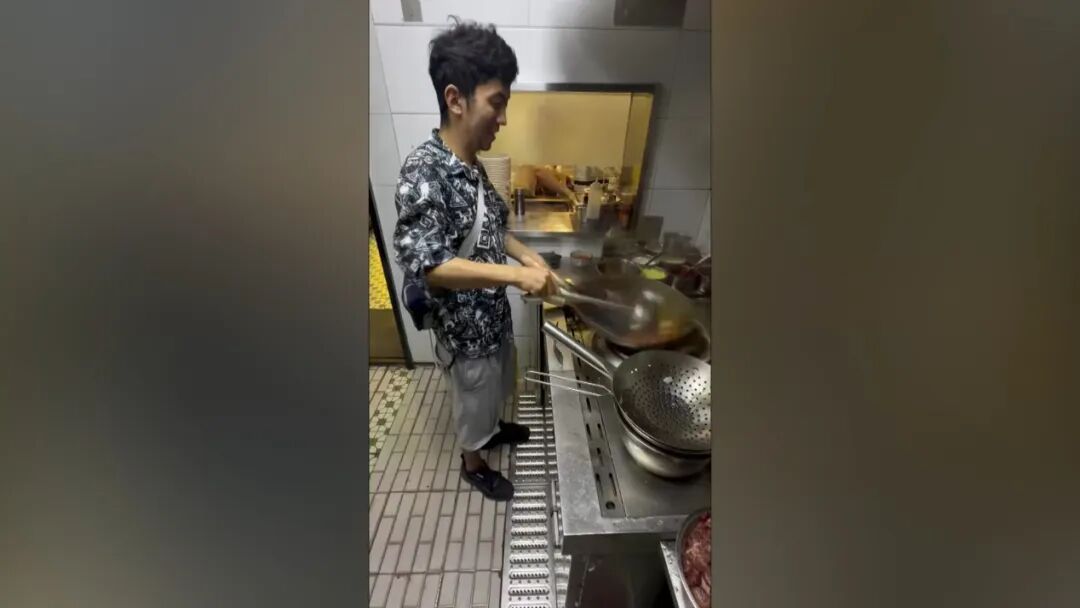 75克!江苏一位70岁老人植入全球最轻“中国心” 75克!江苏一位70岁老人植入全球最轻“中国心”