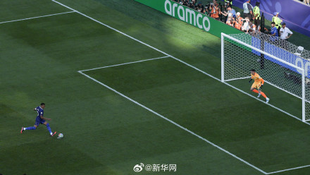 世界杯丨淘汰赛：法国队1比0战胜巴拉圭队晋级八强