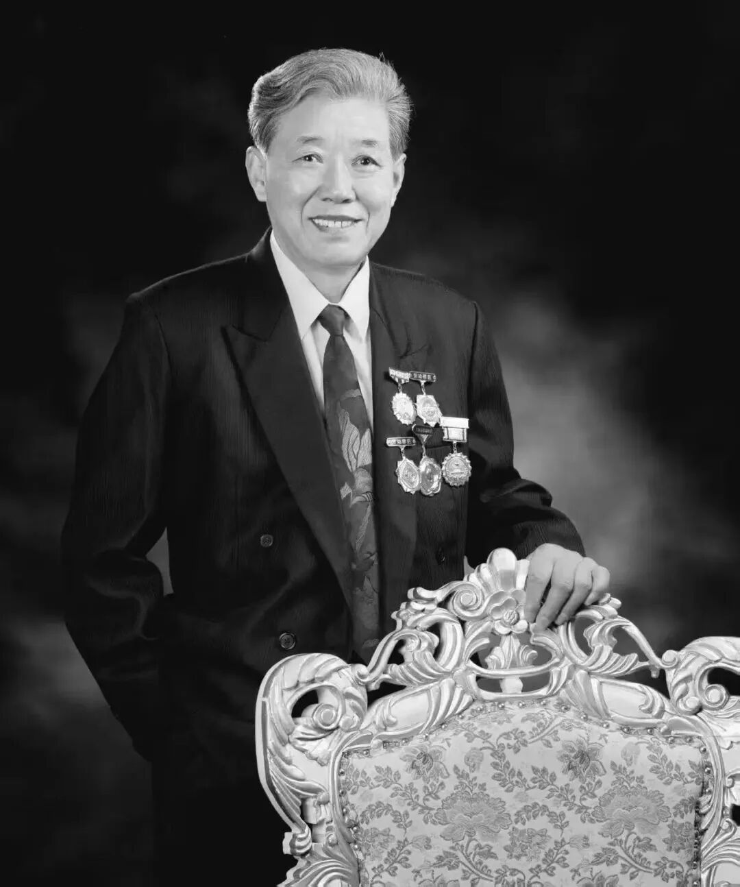 突发讣告!“0001号”去世! 突发讣告!“0001号”去世!