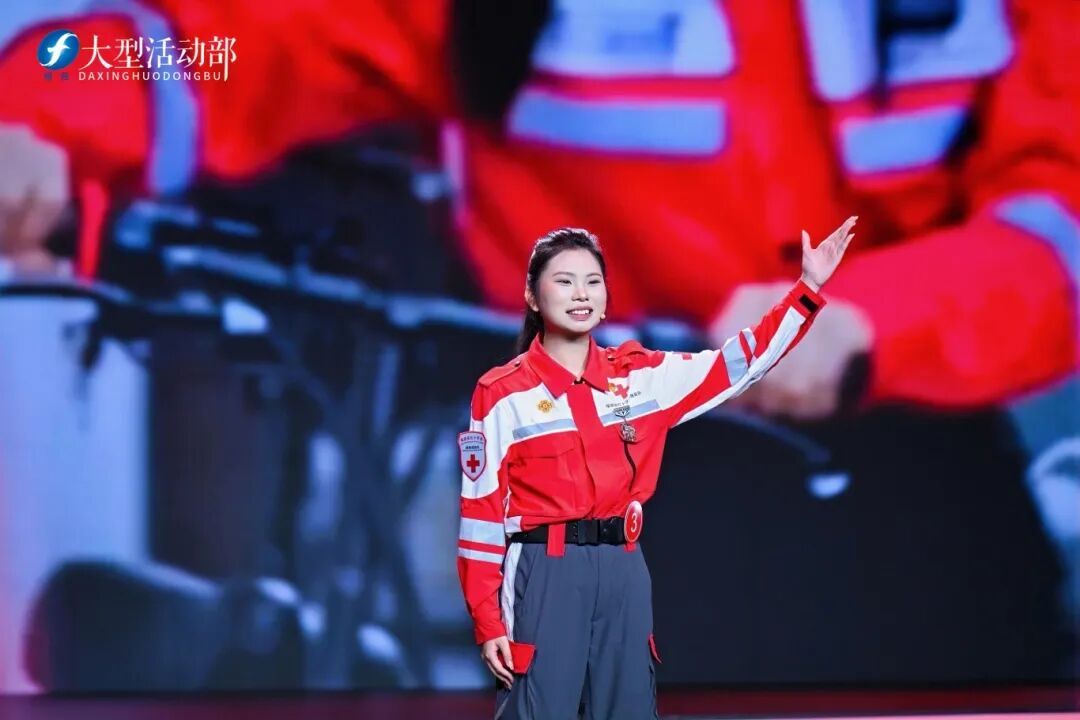 冲在救援一线!福州“小石头”,太飒了! 冲在救援一线!福州“小石头”,太飒了!
