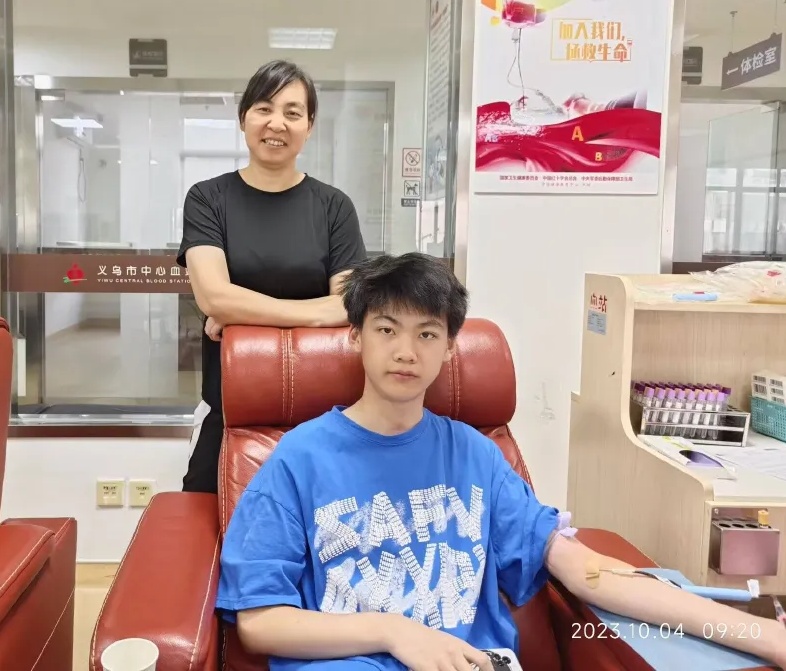 这场特殊的毕业典礼，全网点赞→