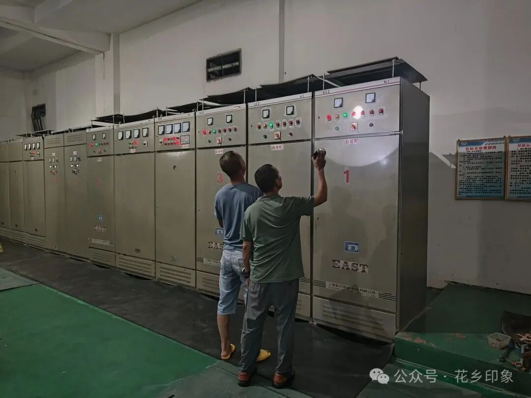 南宁警备区火速集结民兵，奔赴横州抢险救援