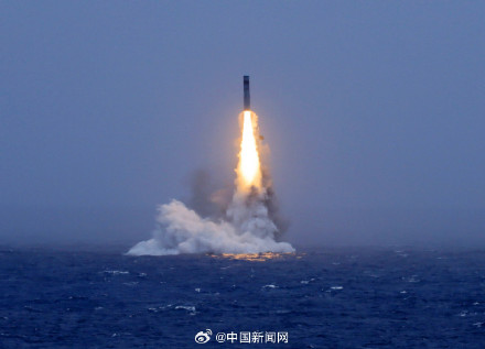 海军潜射战略导弹试射现场画面 海军潜射战略导弹试射现场画面