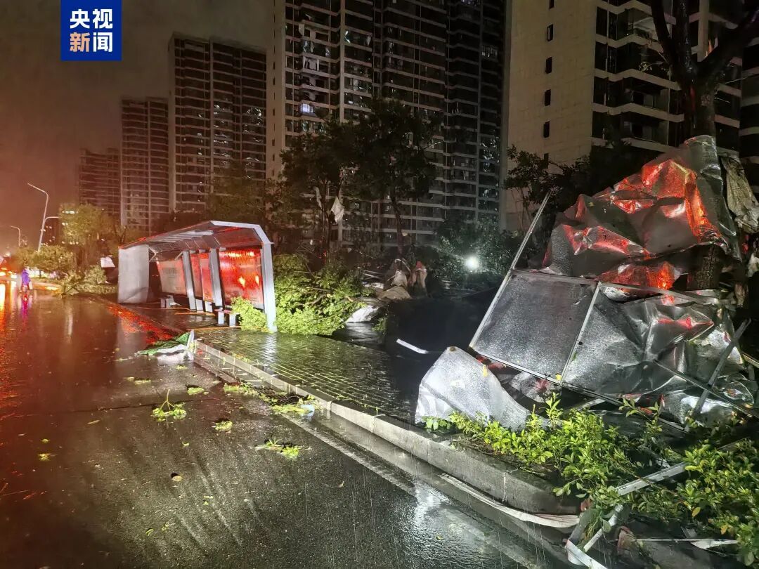 湖北强对流天气致多人死亡，雷暴大风防御指南→