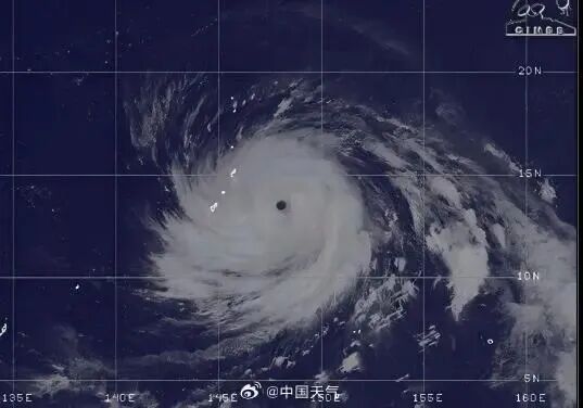 17级!超强台风“巴威”正在靠近,或指向浙江沿海 17级!超强台风“巴威”正在靠近,或指向浙江沿海