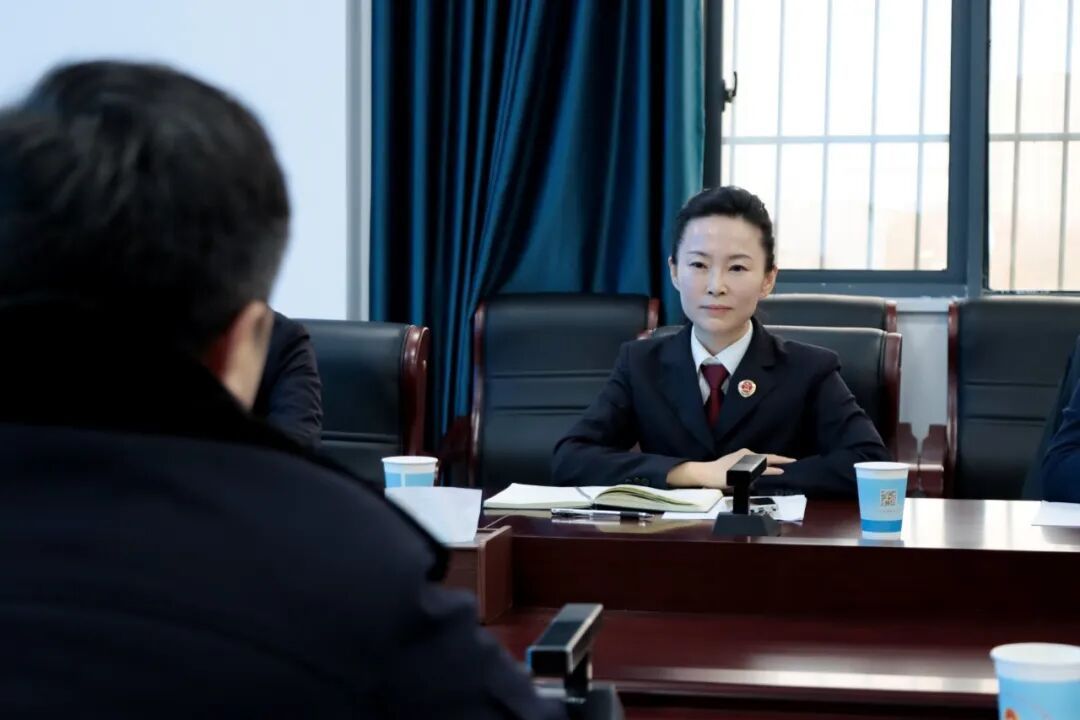 珍贵唐代铜镜被改成可流通的明代铜镜，以拍卖公司为平台的倒卖文物黑产链浮出水面