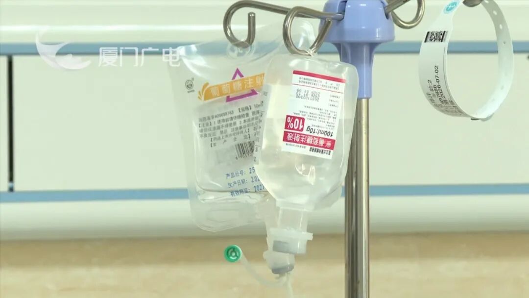 已进入高发期!中疾控提醒:鼻病毒检出率居首,症状和流感相似,无特效药!这几类人要注意→ 已进入高发期!中疾控提醒:鼻病毒检出率居首,症状和流感相似,无特效药!这几类人要注意→