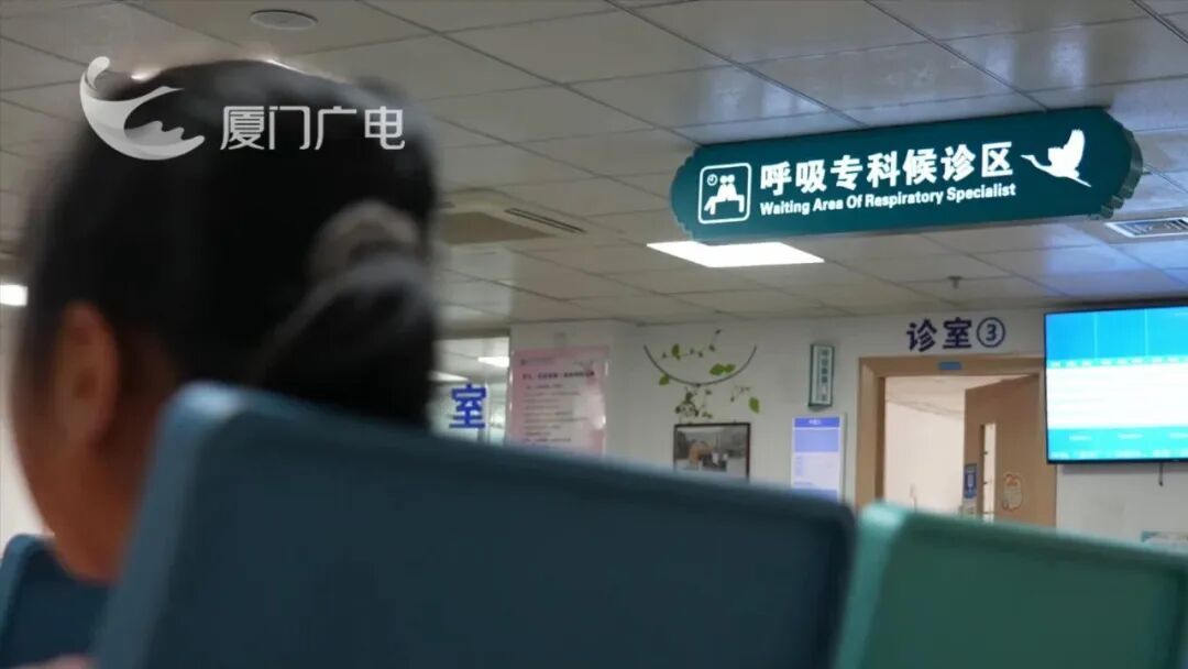 已进入高发期!中疾控提醒:鼻病毒检出率居首,症状和流感相似,无特效药!这几类人要注意→ 已进入高发期!中疾控提醒:鼻病毒检出率居首,症状和流感相似,无特效药!这几类人要注意→