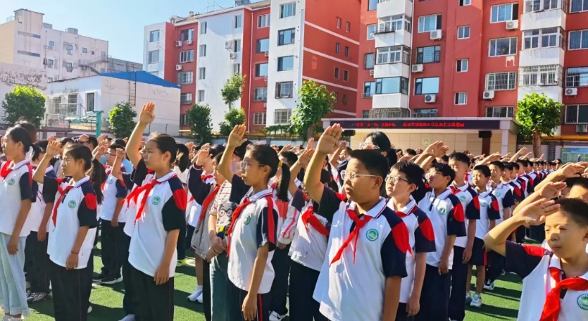 铸牢安全防线,检察官为八千余名学生送上专“暑”法治课 铸牢安全防线,检察官为八千余名学生送上专“暑”法治课