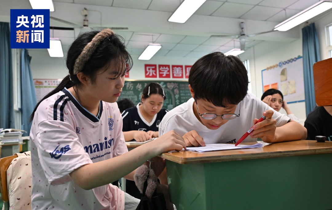 “看不见没关系,听得见,就学得会!” “看不见没关系,听得见,就学得会!”