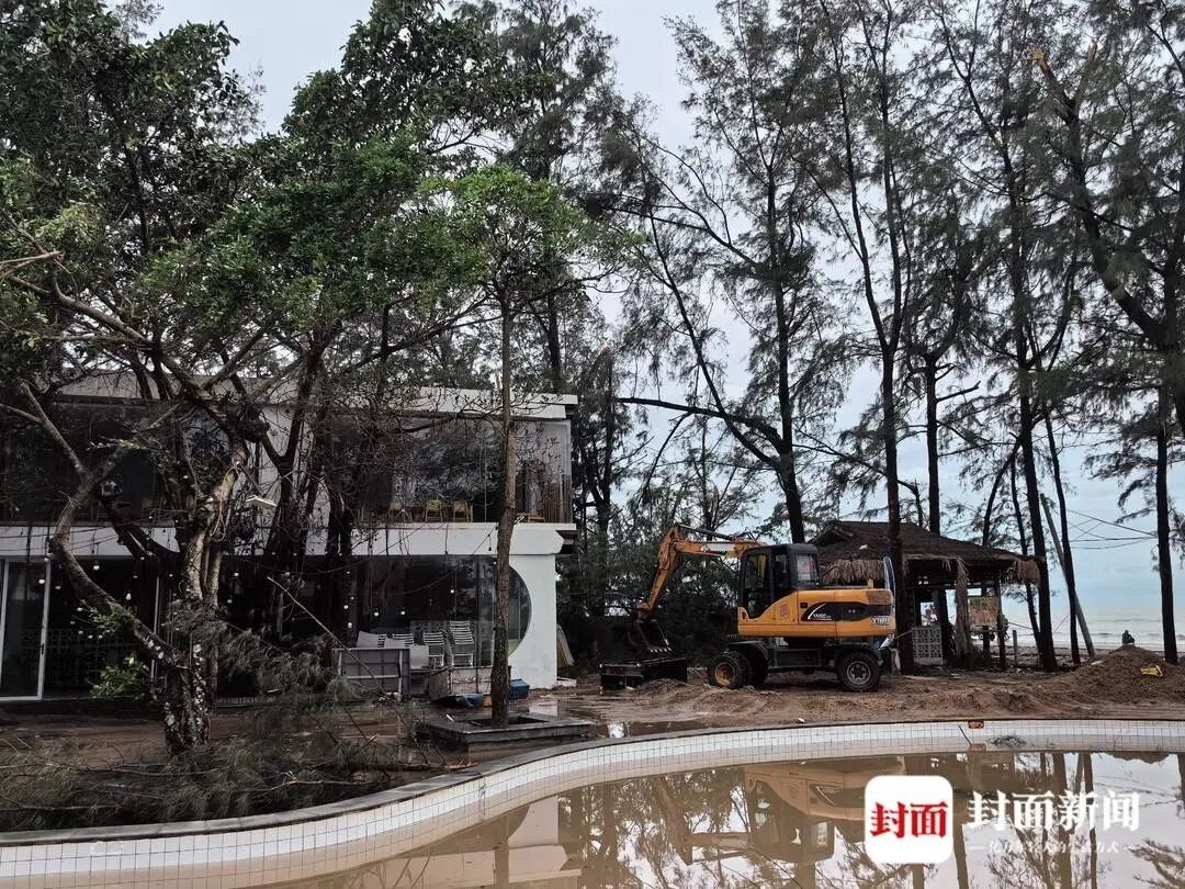 台风“美莎克”重创广西边境小镇:养殖户6000亩养殖基地被海水倒灌,水产受损严重 台风“美莎克”重创广西边境小镇:养殖户6000亩养殖基地被海水倒灌,水产受损严重