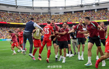 世界杯 | 瑞士点球大战险胜 时隔72年再进八强 世界杯 | 瑞士点球大战险胜 时隔72年再进八强