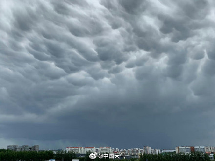 乳状云=特大暴雨?错,但也不完全错 乳状云=特大暴雨?错,但也不完全错