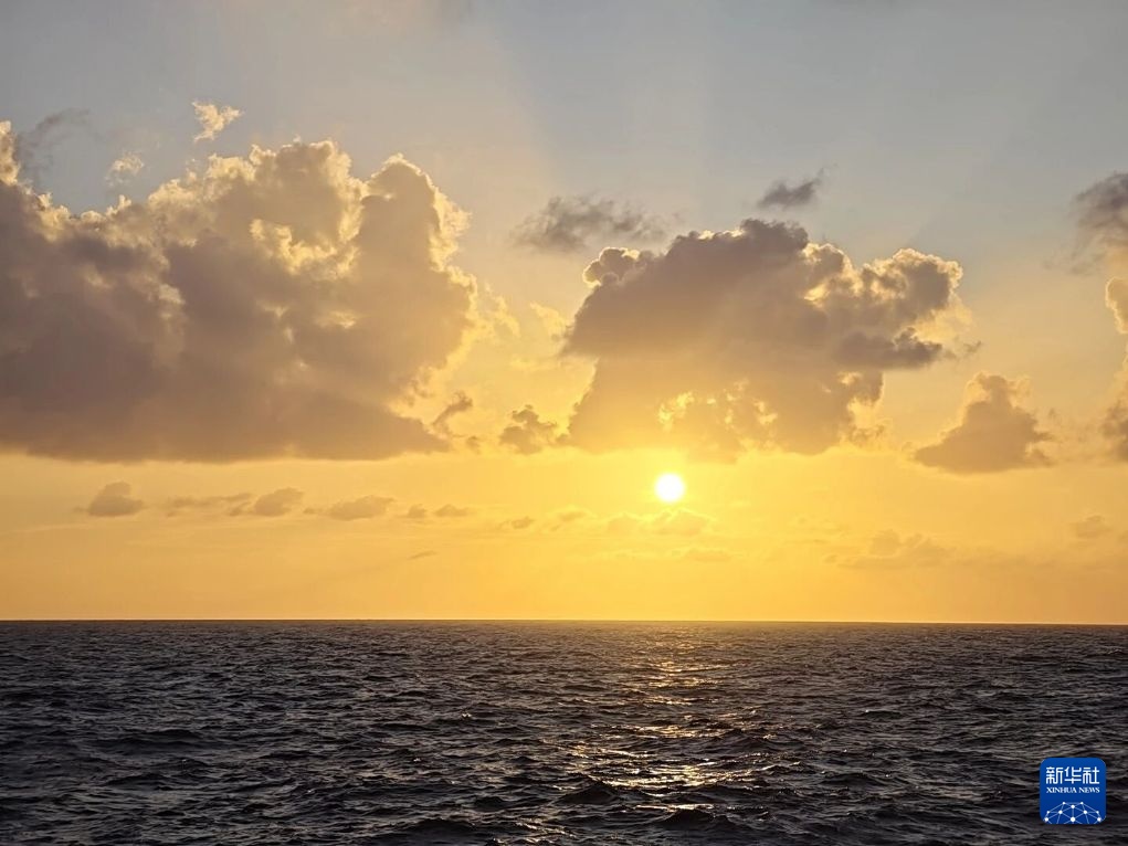 海上夕阳美 海上夕阳美